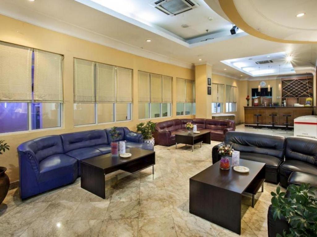 โรงแรมนาเลนดรา บันดุง ภายนอก รูปภาพ